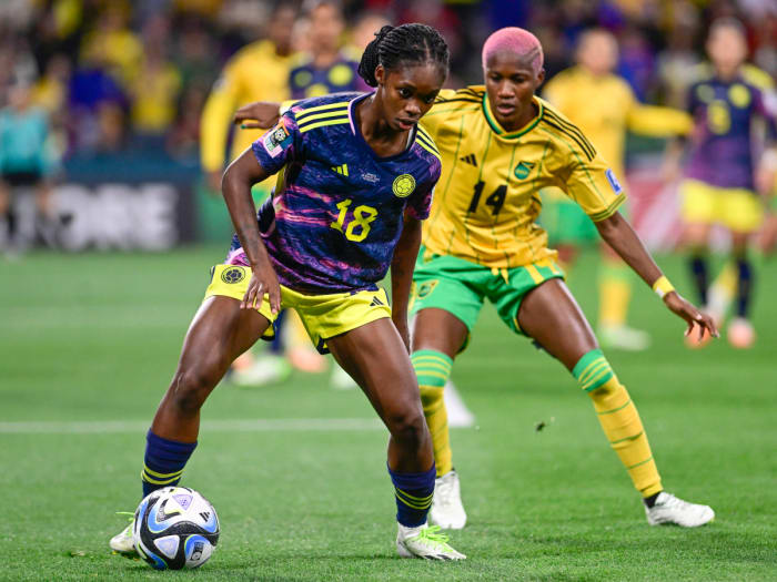 Colombia's Linda Caicedo controls the ball in front of Jamaica's Deneisha Blackwood during the Women's World Cup round of 16.